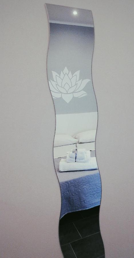 Fiore Di Loto Carini